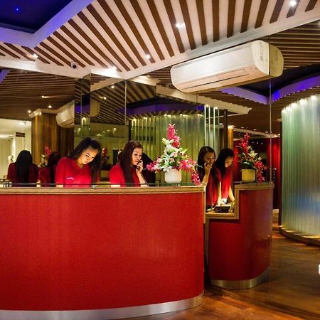 Madu Inn Jakarta Exterior photo
